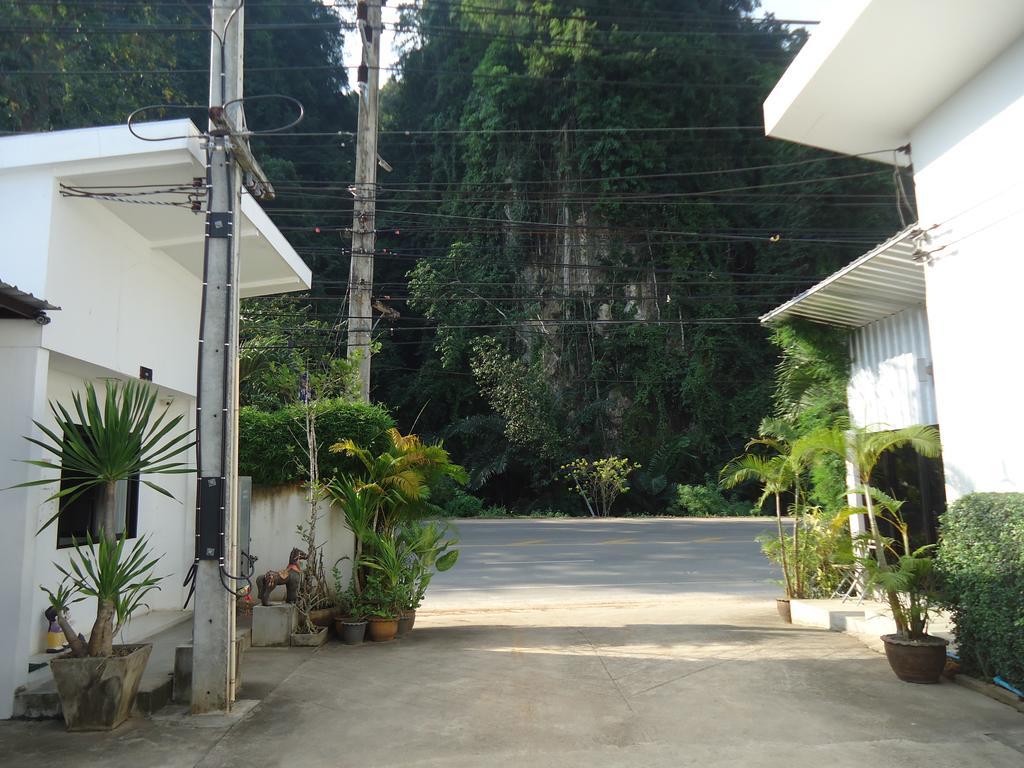 Pine Home Krabi town Exterior foto